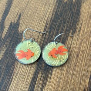 Fish drop earrings ~1”
